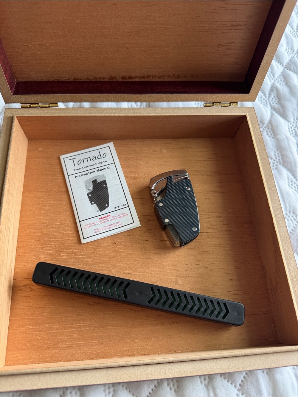 Box for cigar with some accessories